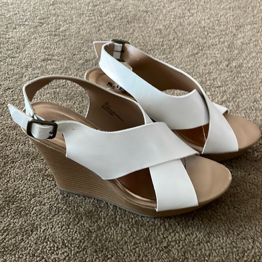 Self Esteem White Leather Sandals, Size 8